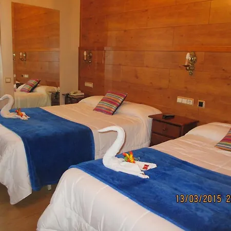 酒店 Playa Samil 比戈