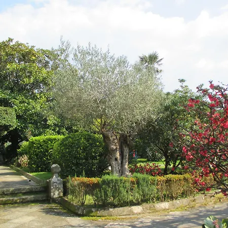 Playa Samil 酒店 比戈